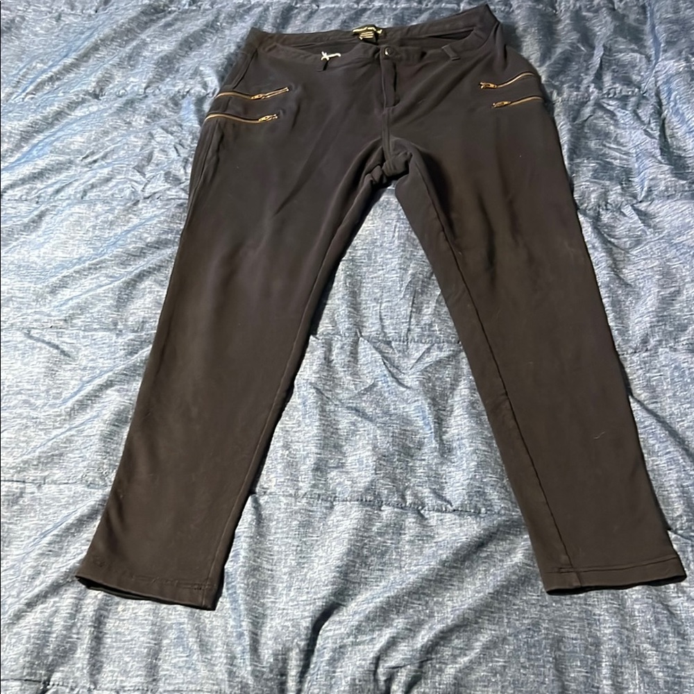 Like an Angel Black Ankle Cropped Jeans